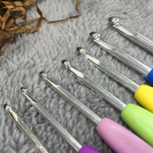 Ultimate Sewing Tool Set: 16 Sizes Crochet Hooks Needles Stitches Knitting Craft Case - Complete Crochet Set for Beginners and Experts